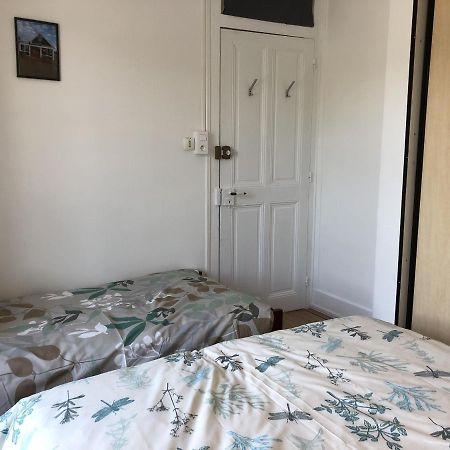 Chambres Individuelles Avec Partie Commune Ou Logement Entier Si Disponible Via Rhona Vulbens Ngoại thất bức ảnh